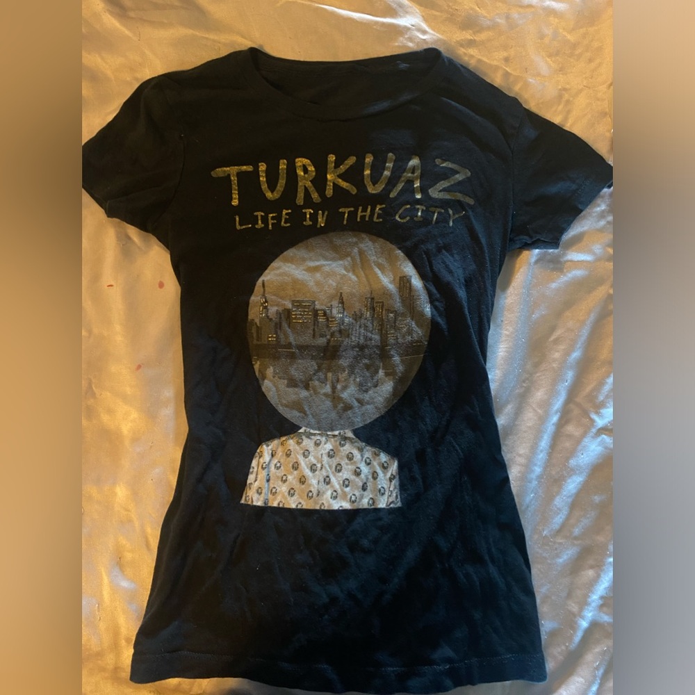 Turkuaz life in the city top